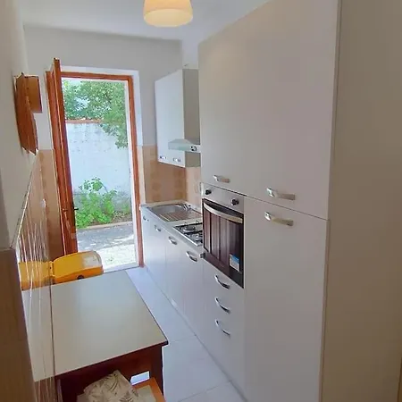Casa Antonietta 150 Mt Dal Mare Апартаменты Кала-Гононе